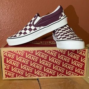 NEW Checkerboard Burgundy Vans Classic Slip On